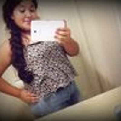 Profile Picture of Mirna Lopez (@mirnalopez1221) on Twitter