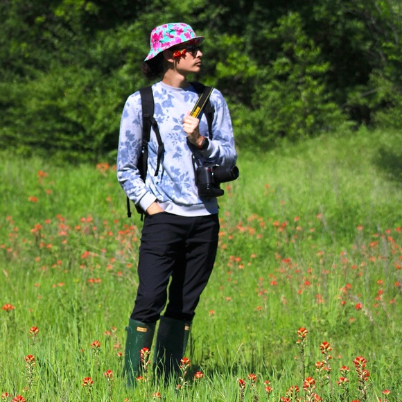 Profile Picture of Joshua Ashford (@joshuaashford) on Poshmark