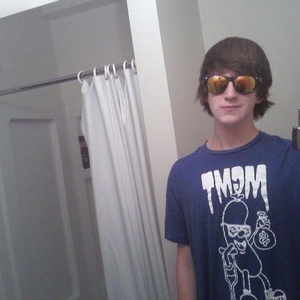 Profile Picture of Stephen Hendrickson (@shendrickson13) on Myspace