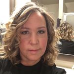 Profile Picture of Jennifer (@beckers_monat_madness) on Instagram