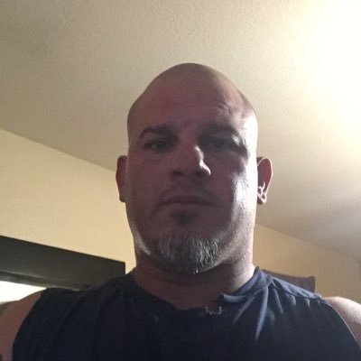 Profile Picture of Aaron Martindale (@AaronMartindal6) on Twitter