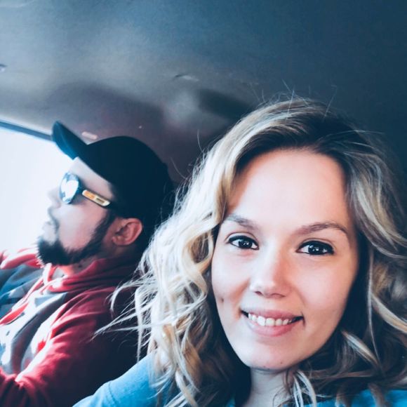 Profile Picture of Robin Roznowski (@robinnova1) on Poshmark