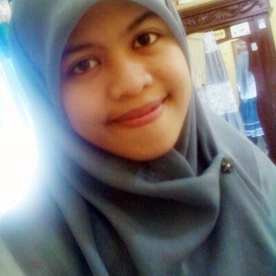 Profile Picture of Rinjani Syamsiar (@Janies89) on Twitter