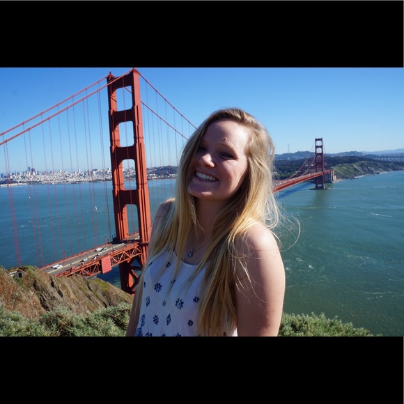 Profile Picture of Kelsey Congdon (@kmcongdon123) on Poshmark