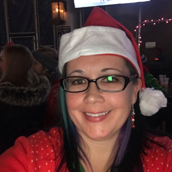 Profile Picture of Krystal Fougerousse (@pandorak83) on Poshmark