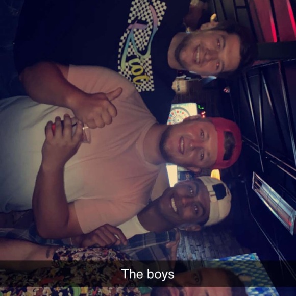 Profile Picture of Brad White (@bradfordwhite09) on Poshmark