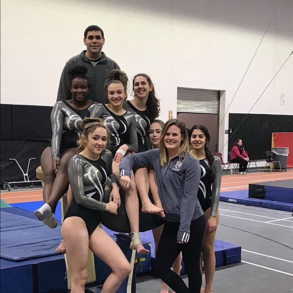 Profile Picture of Nora Orzack (@noraorz) on Poshmark