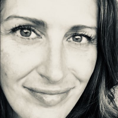 Profile Picture of Robin Button (@robin_button) on Twitter