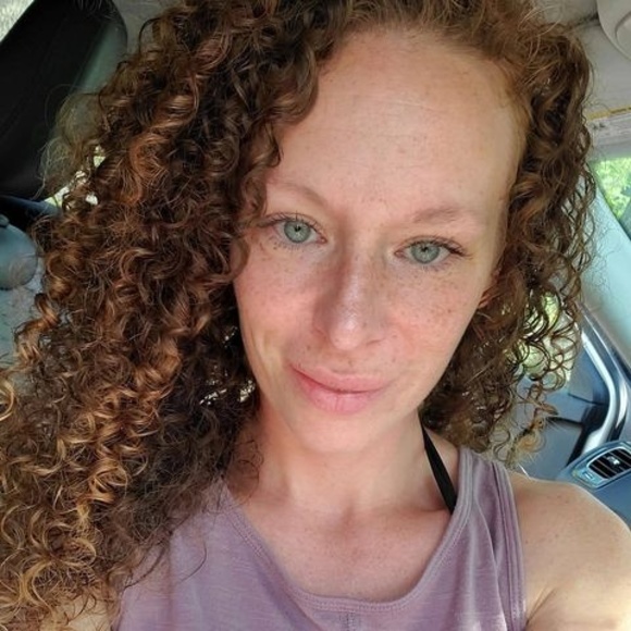 Profile Picture of Ryan Strukel (@reileens12) on Poshmark