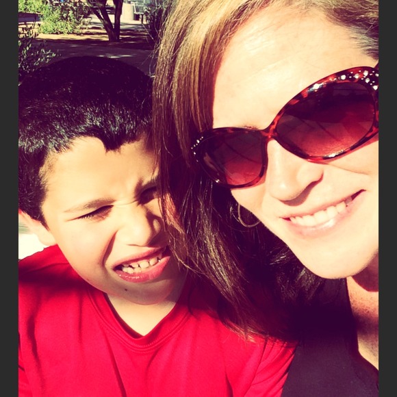 Profile Picture of Beth Boyd (@elizparkcoop) on Poshmark