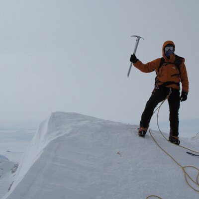 Profile Picture of Byron Smith (@@byronsmith) on Twitter
