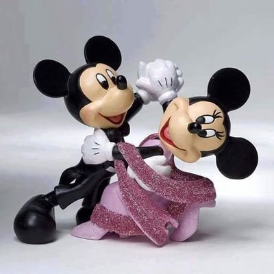 Profile Picture of Ferro Tamara (@FerroTamara) on Twitter