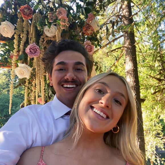 Profile Picture of Ashli Zevnick (@soccerzevy5) on Poshmark