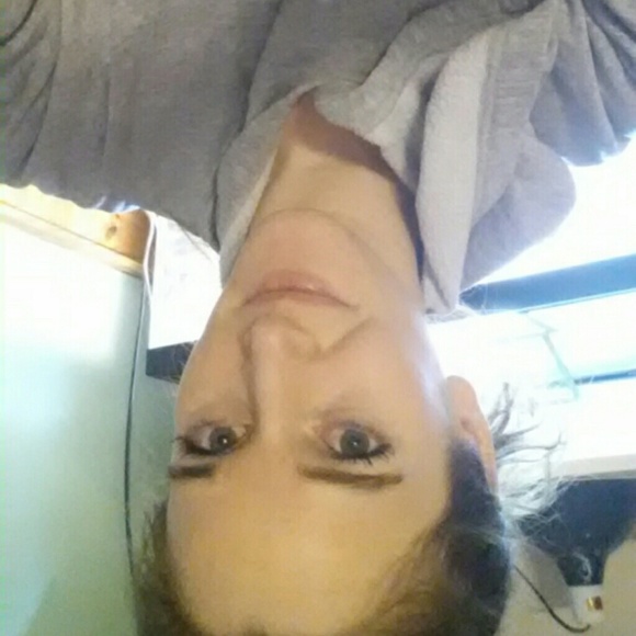 Profile Picture of Jill Mulkern (@jillmulkern) on Poshmark