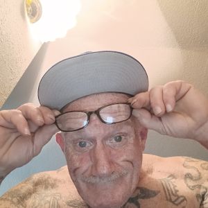 Profile Picture of scottienove (@scottienove) on Tiktok