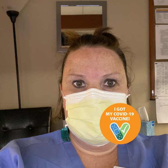 Profile Picture of Loyen Cho (@chonurse) on Poshmark