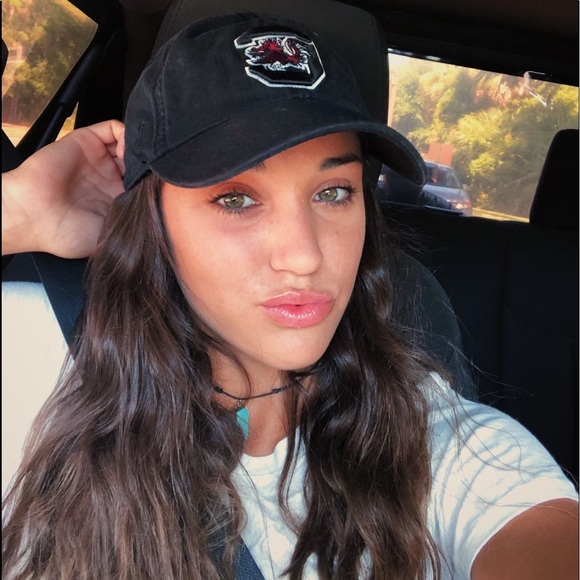 Profile Picture of Megan Spiehs (@meganps0331) on Poshmark