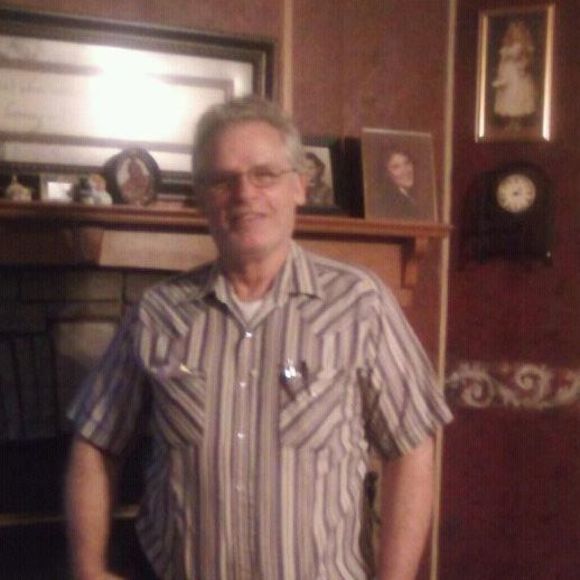 Profile Picture of David Bobbitt (@davidbobbitt48) on Poshmark