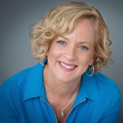 Profile Picture of Mary Anne Connolly (@MaryAnneComm) on Twitter