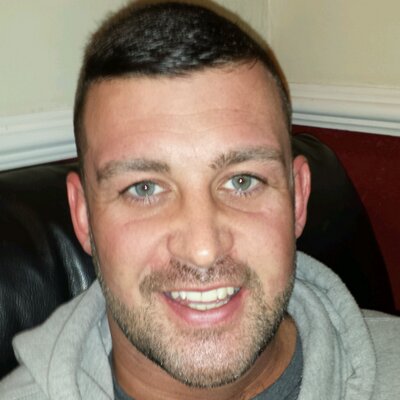 Profile Picture of Darren Hardy (@hardwick8266) on Twitter