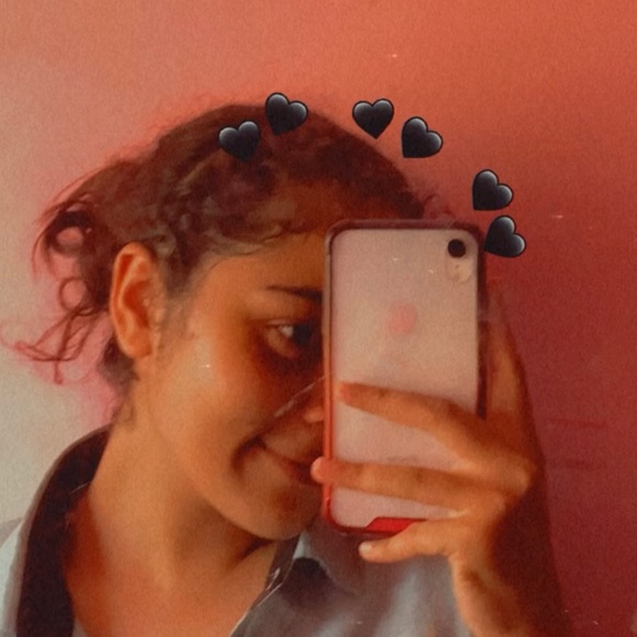 Profile Picture of Mashrufath Haleema (@maashmashu6) on Poshmark