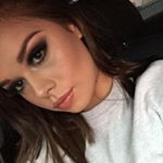 Esther Villanueva - Instagram