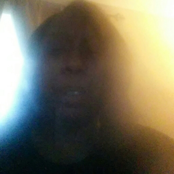 Profile Picture of Joyce Dozier (@mobettababi) on Poshmark