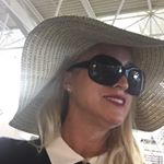 Profile Picture of Catherine Cobb (@mom._savage) on Instagram