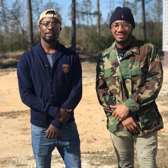 Profile Picture of Steve Ford (@wlaceo) on Poshmark