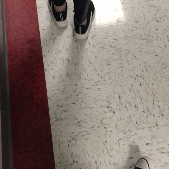 Profile Picture of Risa Smilowitz (@risasmilowitz) on Poshmark