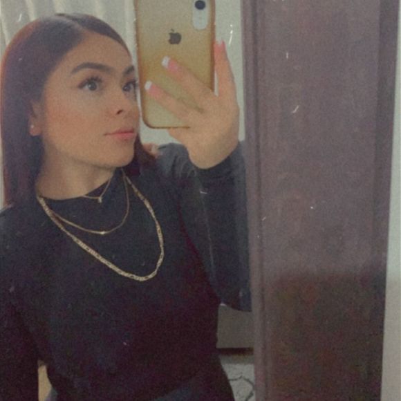 Isabel Alcaraz - Poshmark Profile Picture of Isabel Alcaraz (@isabelalcaraz22) on Poshmark