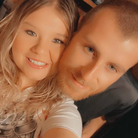 Profile Picture of Lorrie Mullins (@lorriemullins) on Poshmark