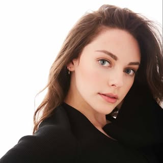 Profile Picture of Danielle Rose Russell (@danielleroserussell) on Instagram