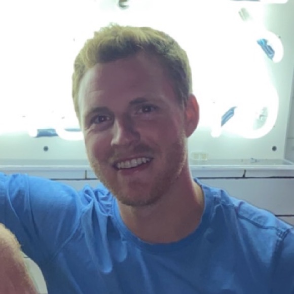 Profile Picture of Scott Feldmiller (@scottfeldmiller) on Poshmark