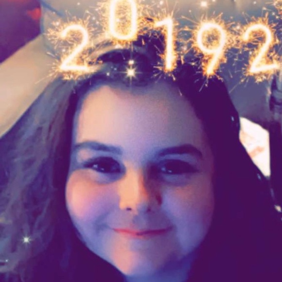 Profile Picture of Tamara Burfeind (@tburfeind3) on Poshmark