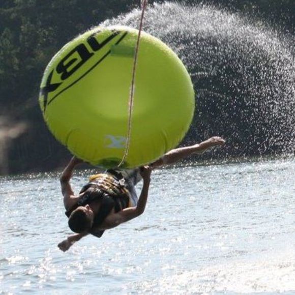 Profile Picture of Andrew Spears (@aspears14) on Poshmark