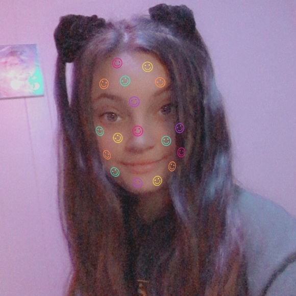 Jessie Miles - Poshmark Profile Picture of Jessie Miles (@jessiemiles2004) on Poshmark