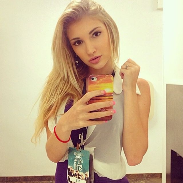 eileen 😹 - Tiktok Profile Picture of eileen 😹 (@@janekim509) on Tiktok