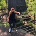 Profile Picture of Becky Arthur Gressette (@bagressette) on Instagram