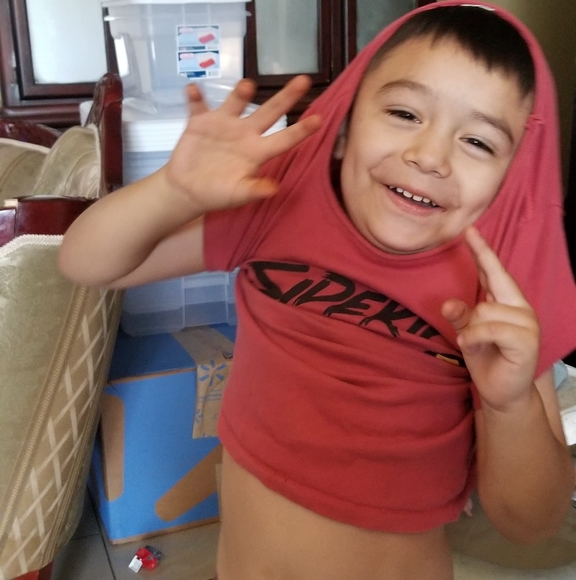 Profile Picture of Christopher Ocampo (@onlyquest02) on Poshmark