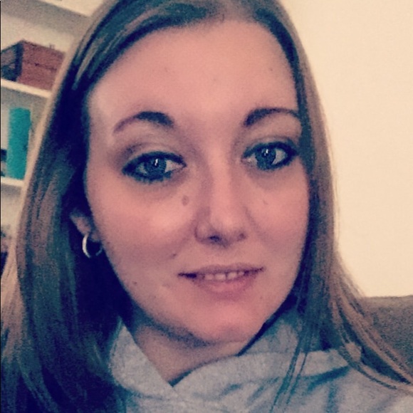 Profile Picture of Amber Bice (@timjt) on Poshmark