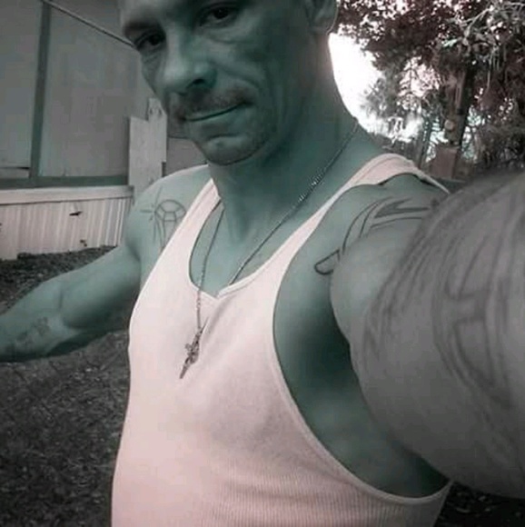 Profile Picture of Scott Mcgill (@gun7486) on Poshmark