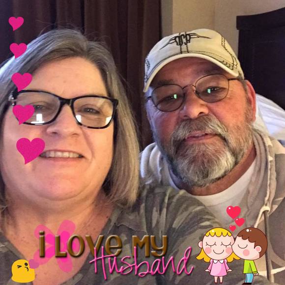 Profile Picture of Melanie Dildine (@okiemelly) on Poshmark