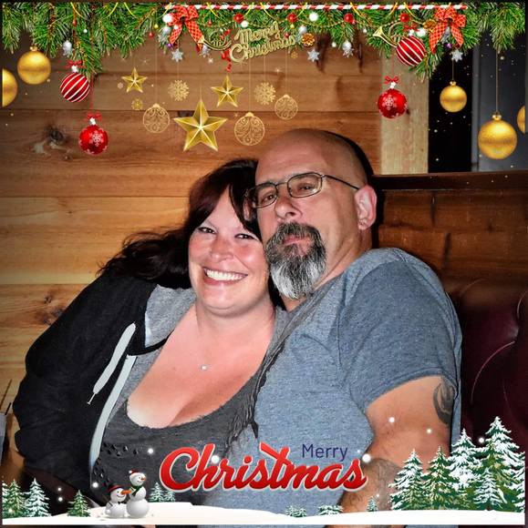 Profile Picture of Jennifer Trianovich (@momowl3) on Poshmark