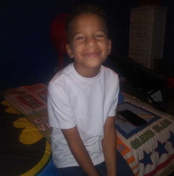 Profile Picture of Sherrie Blakemore (@sblakemore013) on Poshmark