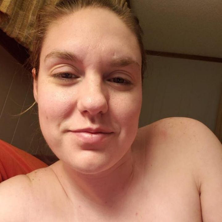 Profile Picture of Alice Jenet (@alicejenet207) on Tiktok