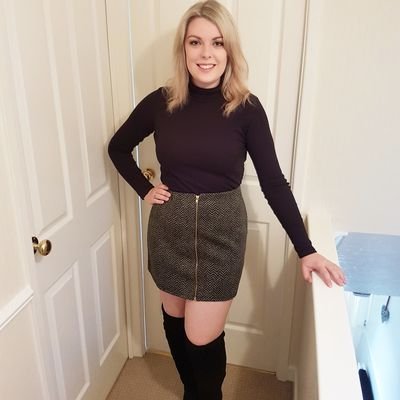 Profile Picture of Abigail Richardson (@abipotts22) on Twitter