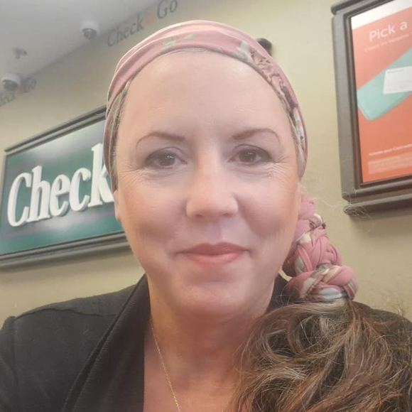 Profile Picture of Ericka Servantes (@ejserv61) on Poshmark