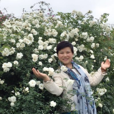 Profile Picture of Tina Zeng (@52lemon51) on Twitter