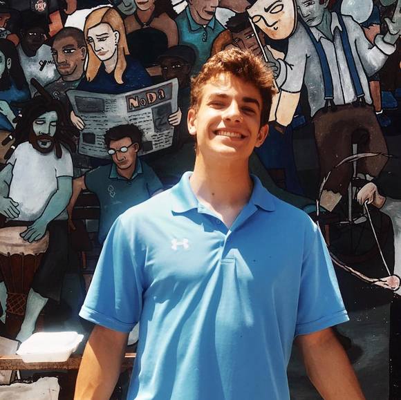 Profile Picture of Zach Allen (@zachallen546) on Poshmark